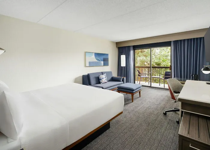 Hotel Courtyard Chicago Midway Airport 3*