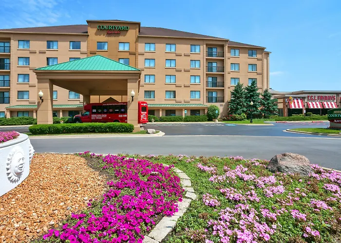 Courtyard Chicago Midway Airport Hotel Bedford Park